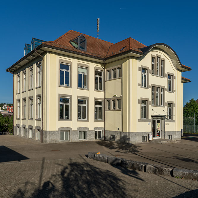 Schulhaus Bühl in Wetzikon