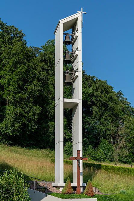 Glockenturm der Sebastianskapelle in Hellikon