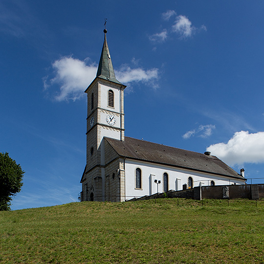 Eglise Saints-Ferréol-et-Ferjeux à Damphreux