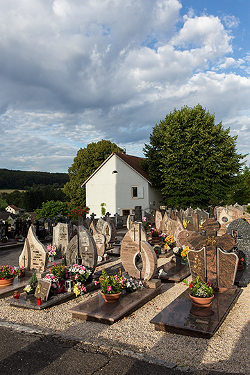 Cimetière à Grandfontaine