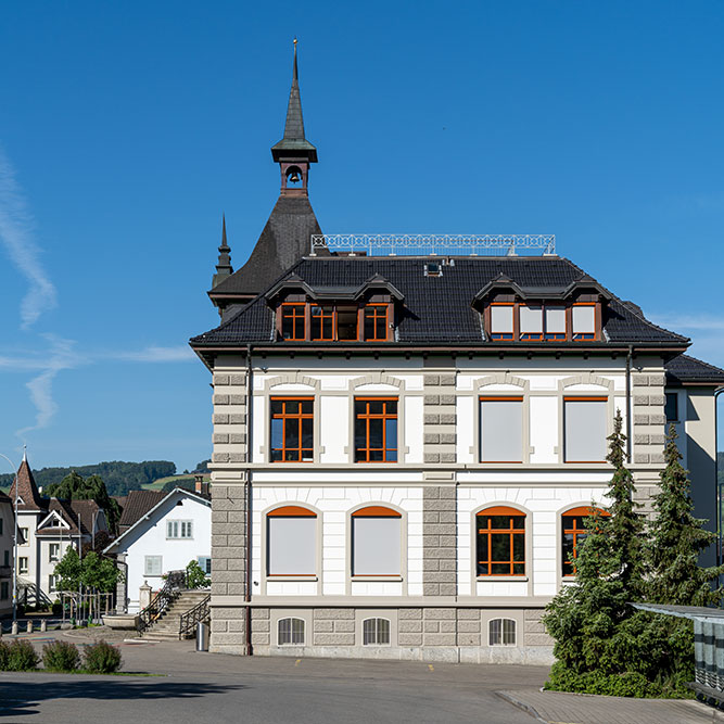 Dorfschulhaus Triengen