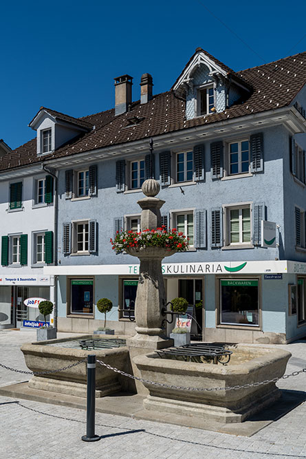 Dorfbrunnen