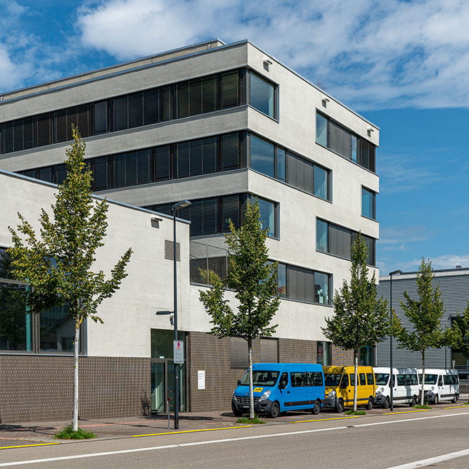 Lycée français in Stettbach