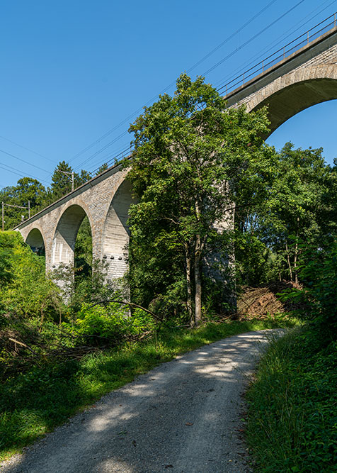 Eisenbahnbrücke in Embrach