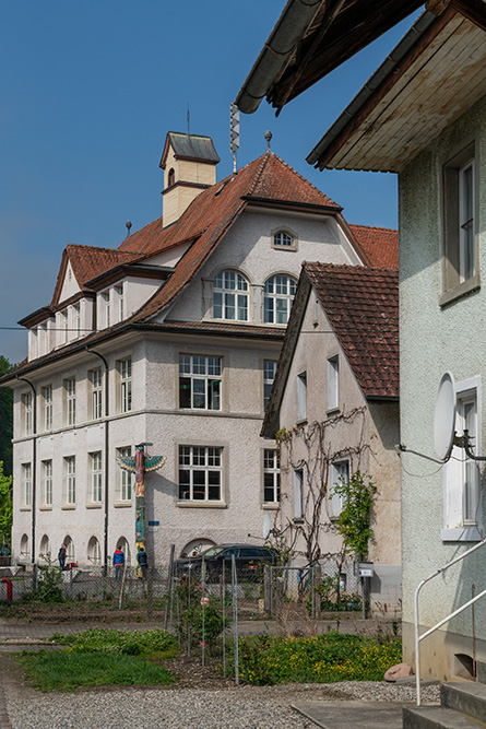 Primarschulhaus in Kaisten