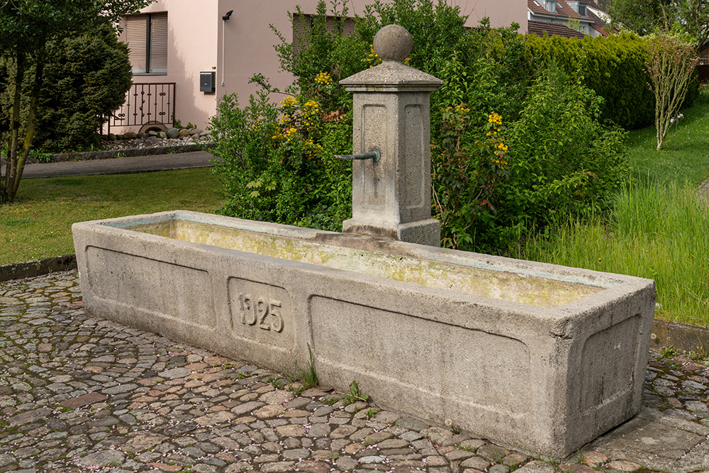 Brunnen