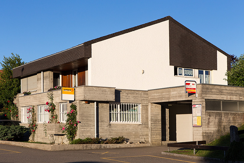 Poste à Montfaucon