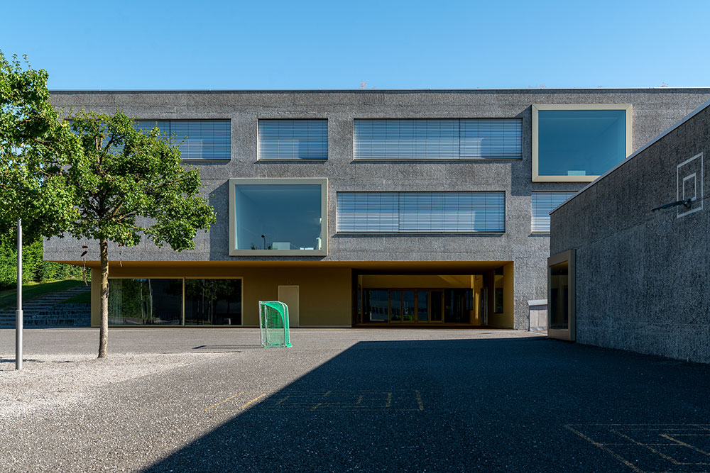 Schulhaus Neuheim