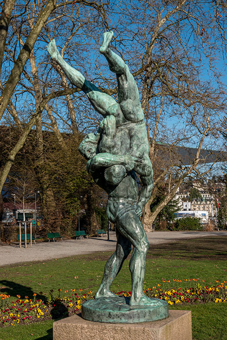 Skulptur Die Schwinger