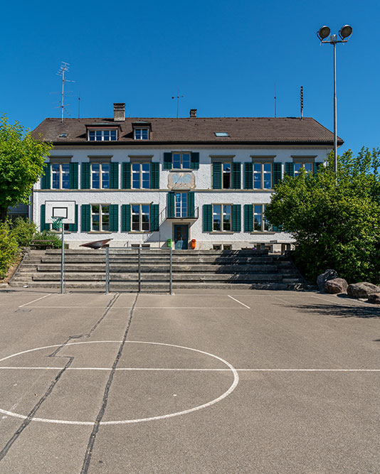 Schulhaus Früebli
