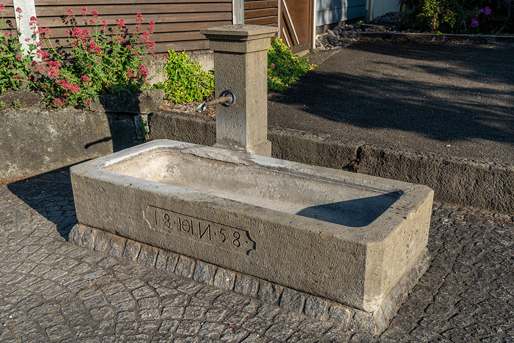 Brunnen