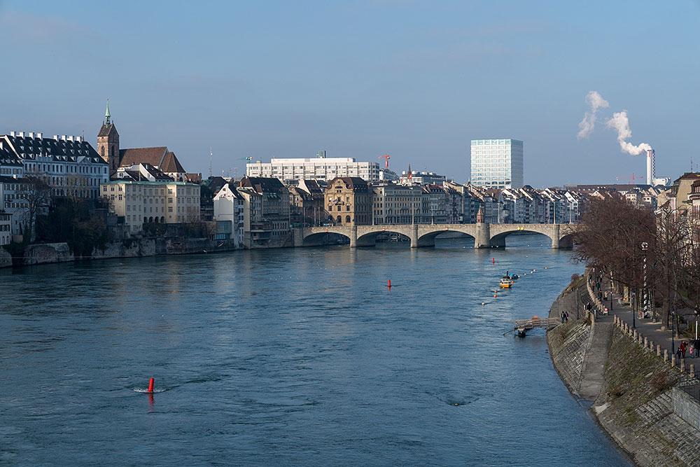 Rhein in Basel