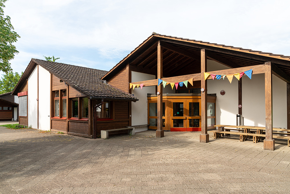 Schulhaus Rietwis Mönchaltorf