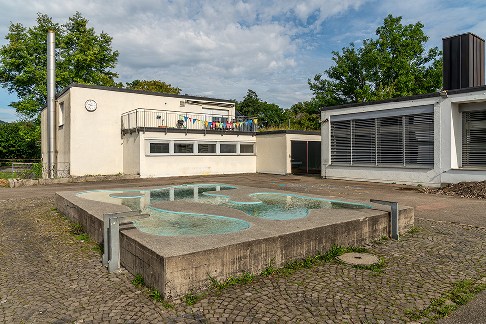 Schulhaus Rietwis Mönchaltorf