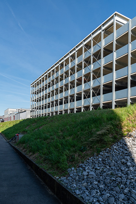 Parkhaus Kneuss Mägenwil