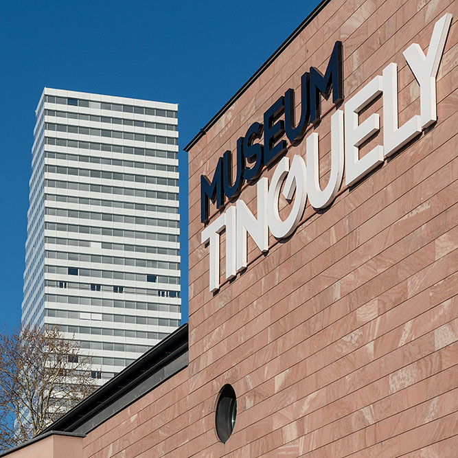 Museum Tinguely und Roche-Turm