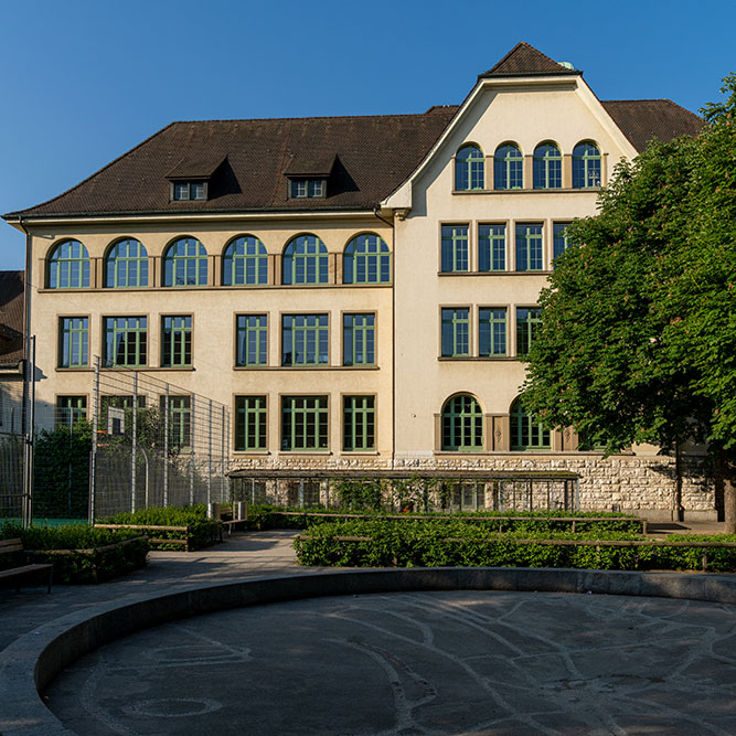 Thierstein Schulhaus
