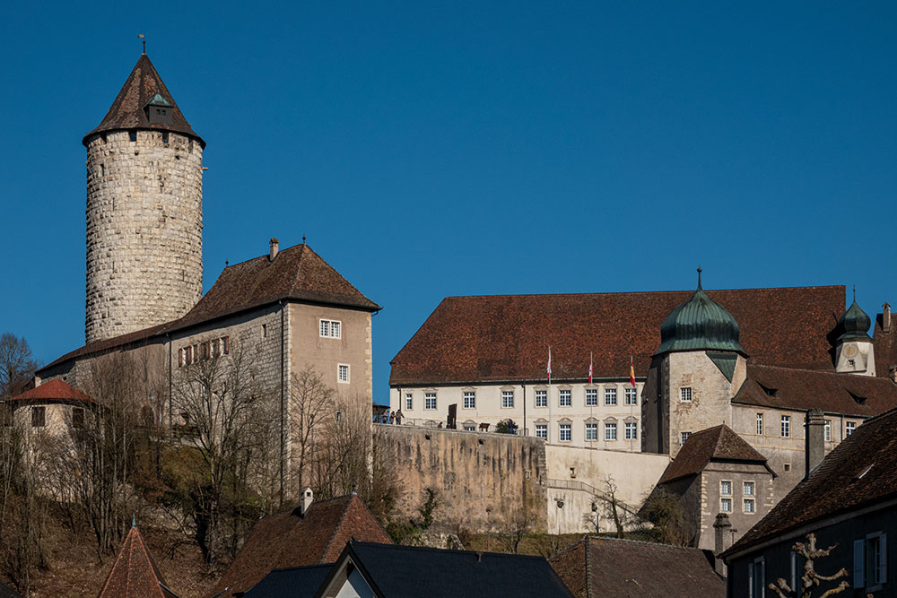 Tour Réfous et Château