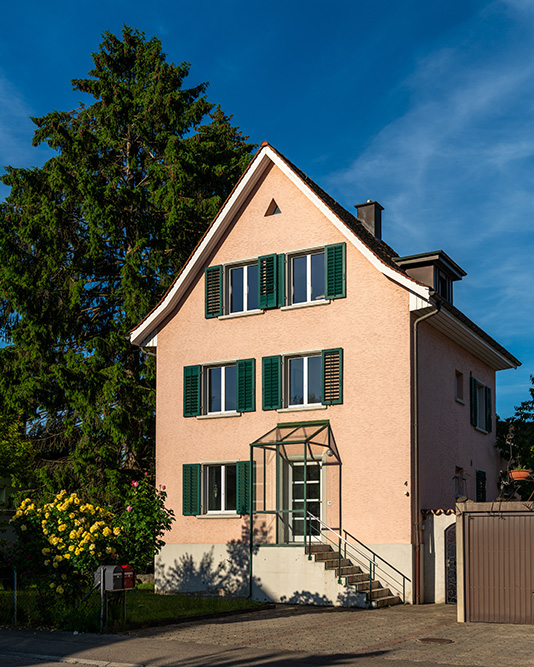 Bergstrasse Urdorf