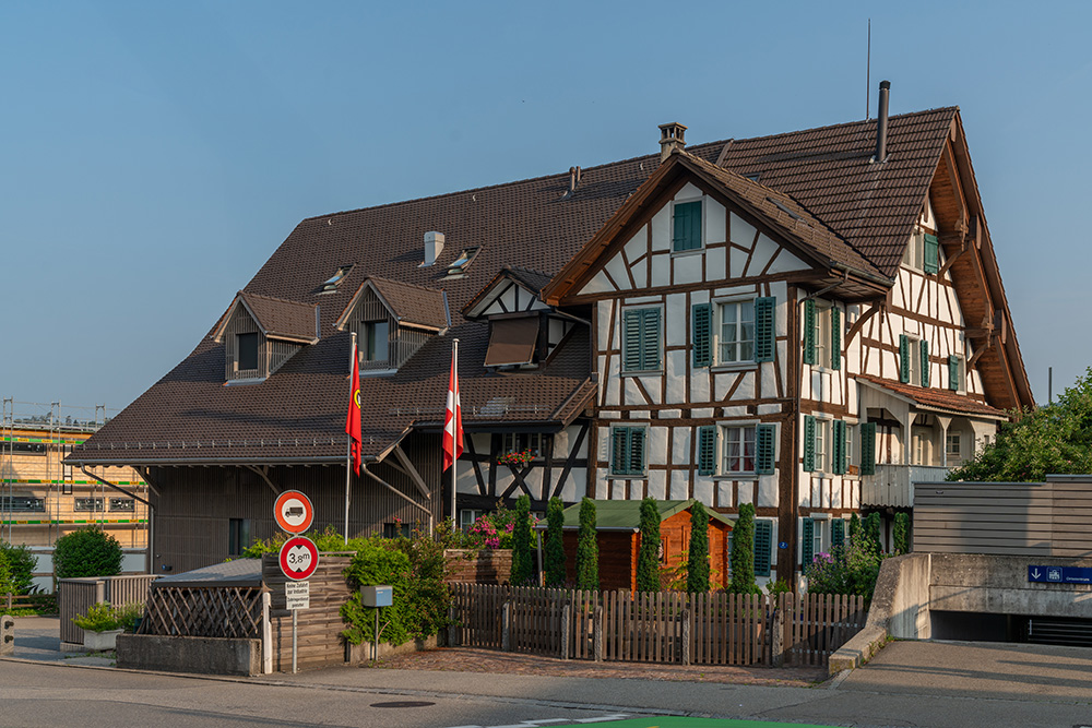 Arnistrasse Hedingen