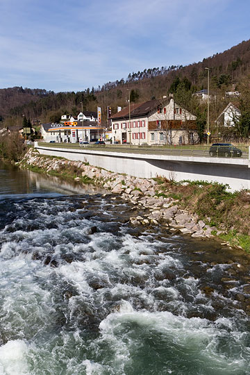 Birs und Laufenstrasse