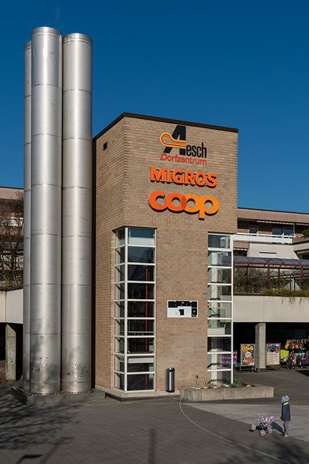 Migros und coop in Aesch BL