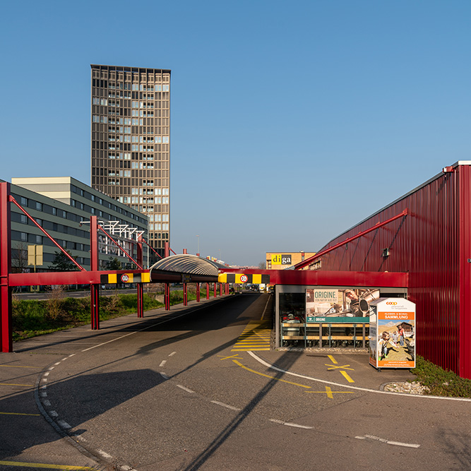 Ceres Tower und Prodega