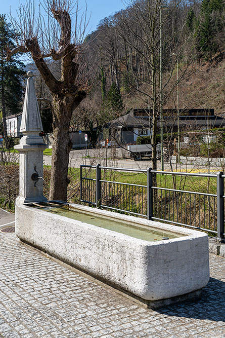 Brunnen