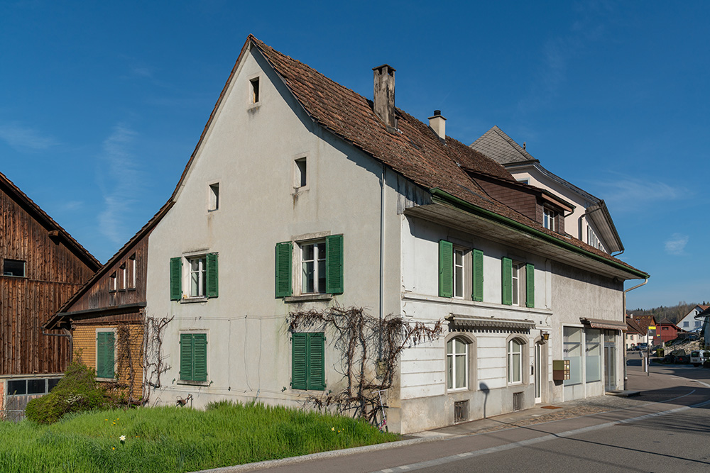 Hauptstrasse Arisdorf