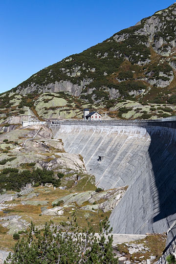 Staumauer des Gelmersees