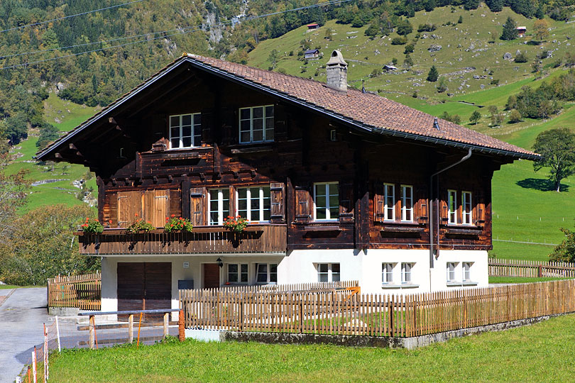 Chalet in den Steinen