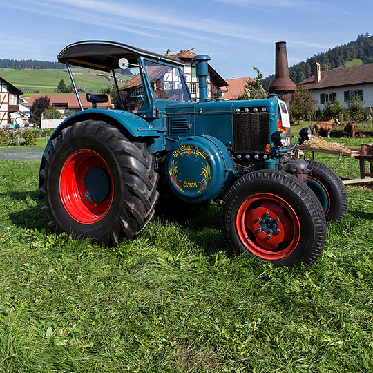 Traktor an der Brächete