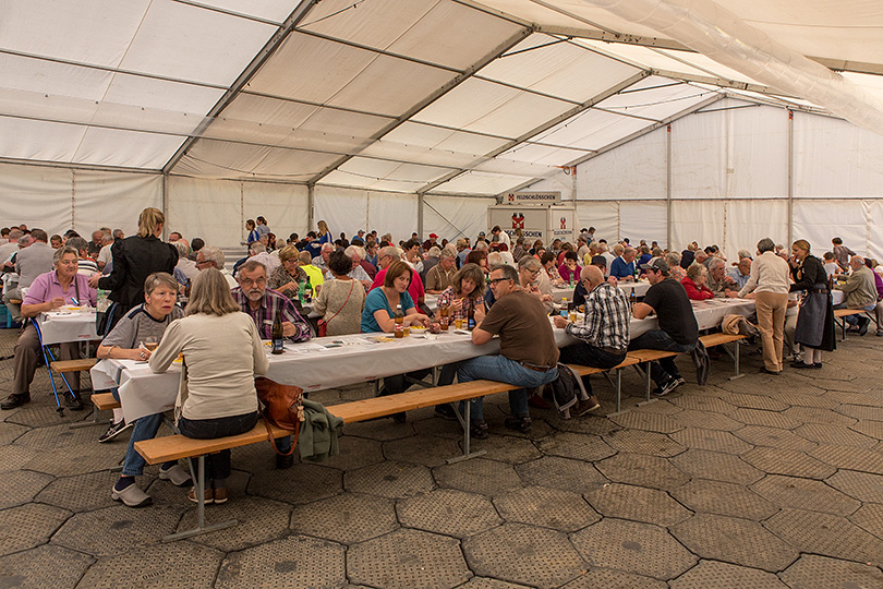 Festzelt an der Brächete