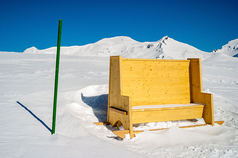 Ruhebank am Winterwanderweg