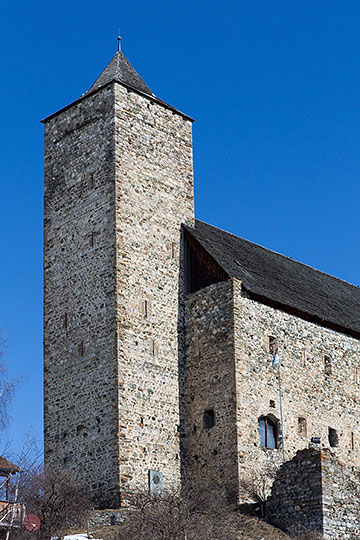 Burg Rätia Ampla in Riom