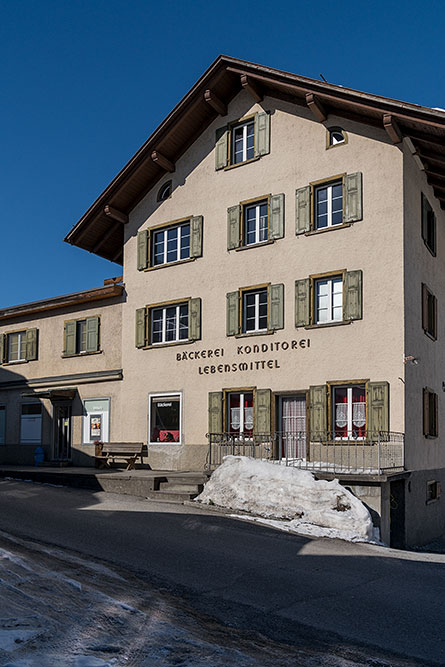 Bäckerei in Jenaz