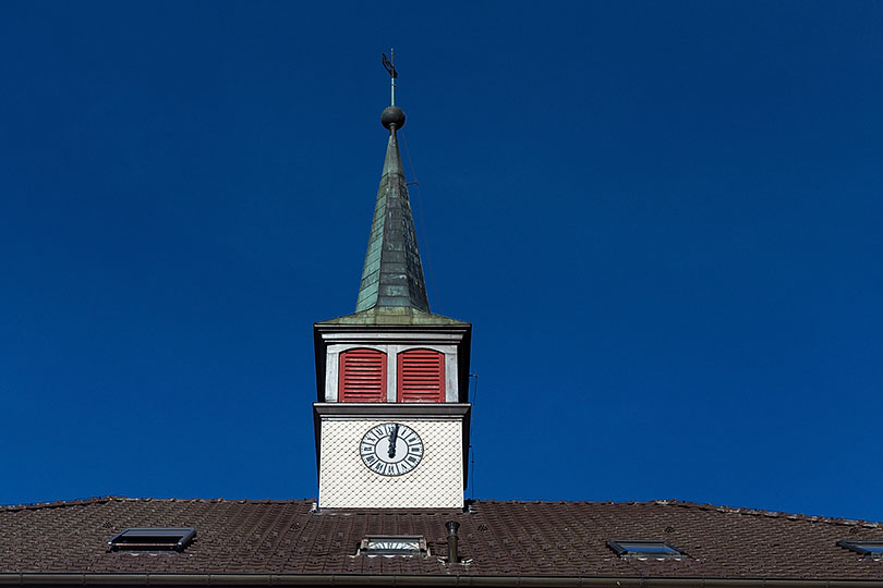 Ecole à Court