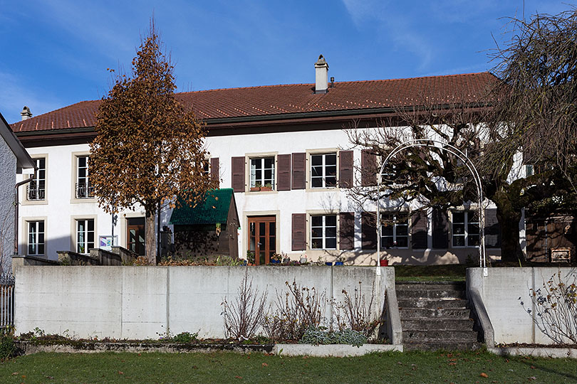 Salle paroisse à Court