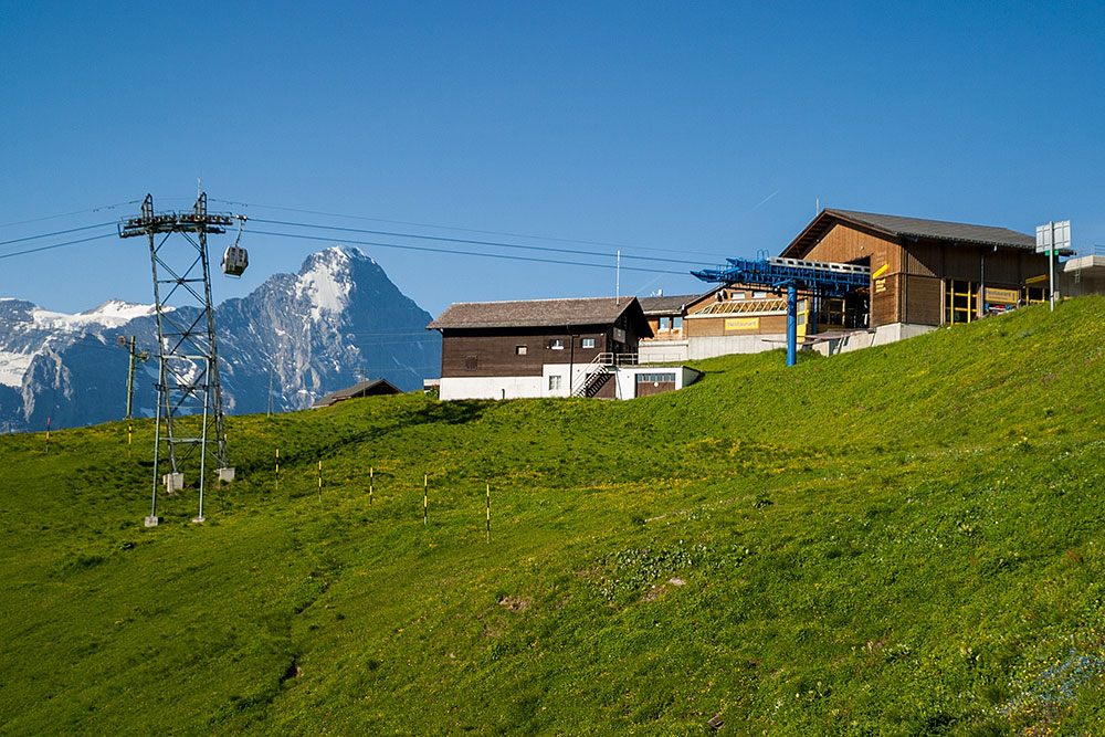 Bergstation und Bergrestaurant First