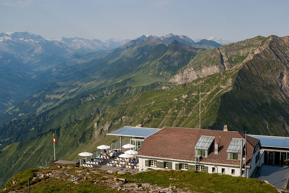 Berggasthaus auf dem Niesen