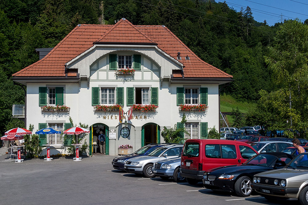 Talstation der Niesenbahn in Mülenen