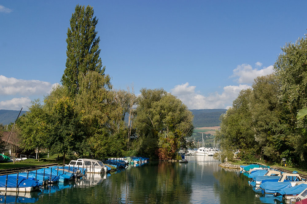 Bootshafen von Erlach