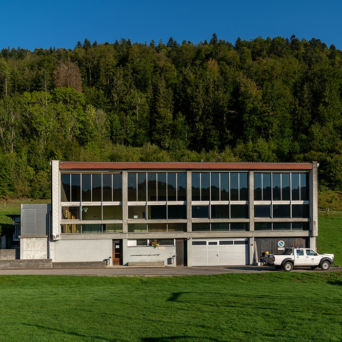 Salle de gymnastique à Renan