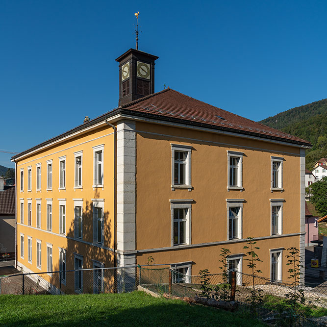 Ecole primaire à Villeret