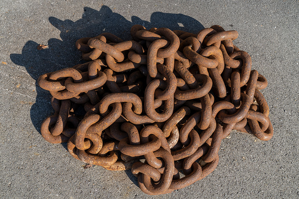 Rusty chain