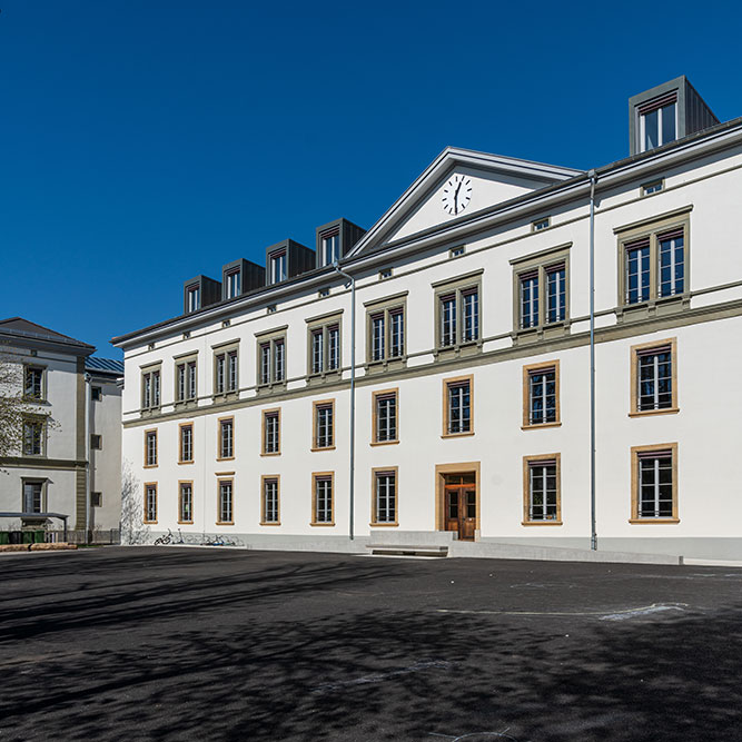 Schulhaus Dufour in Biel