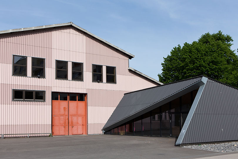 Halle des fêtes à Bassecourt