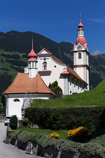 Kirche in Schattdorf