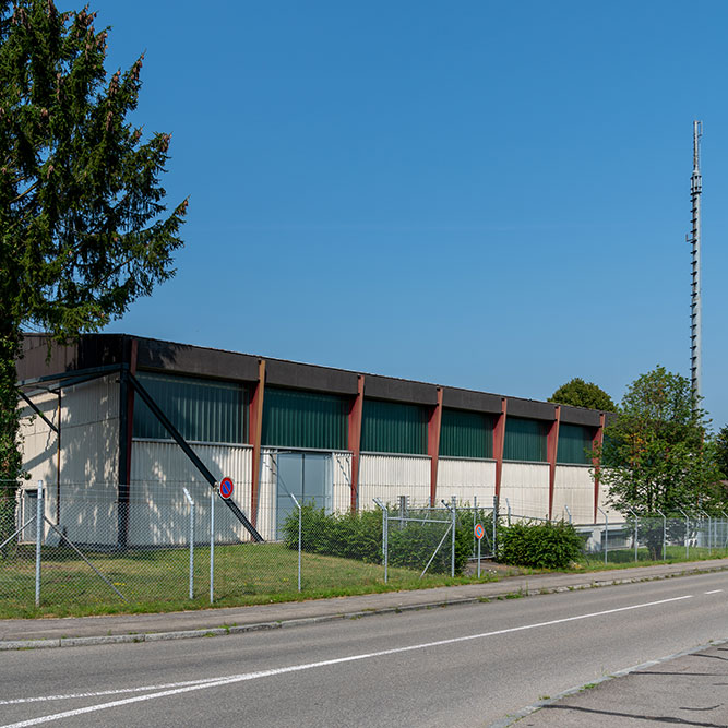 Militärhalle in Bülach