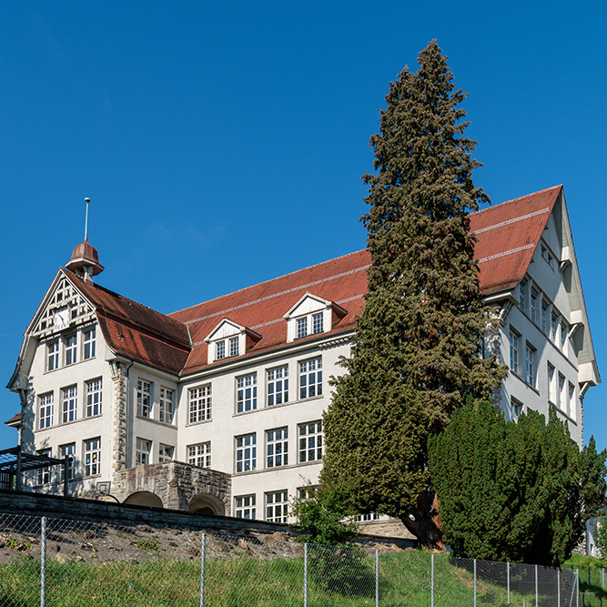 Schulhaus Glärnisch in Wädenswil